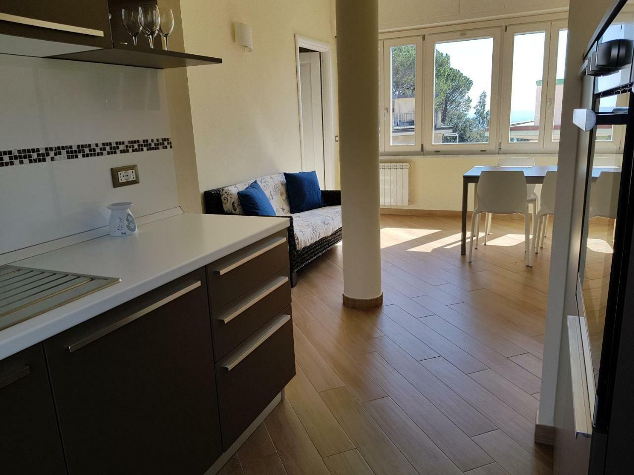 Stunning Seaview Apartment Monterosso al Mare Esterno foto